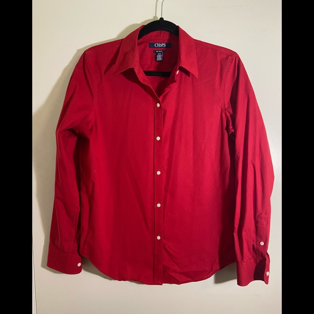 EUC CHAPS BLOUSE NO IRON RED LARGE